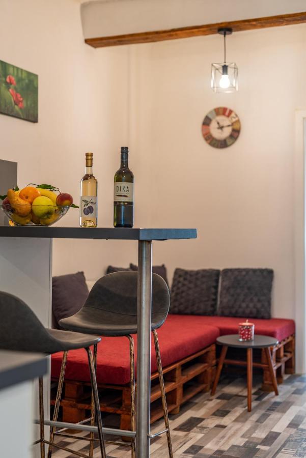 Studio Apartman Duje Трогир Екстериор снимка
