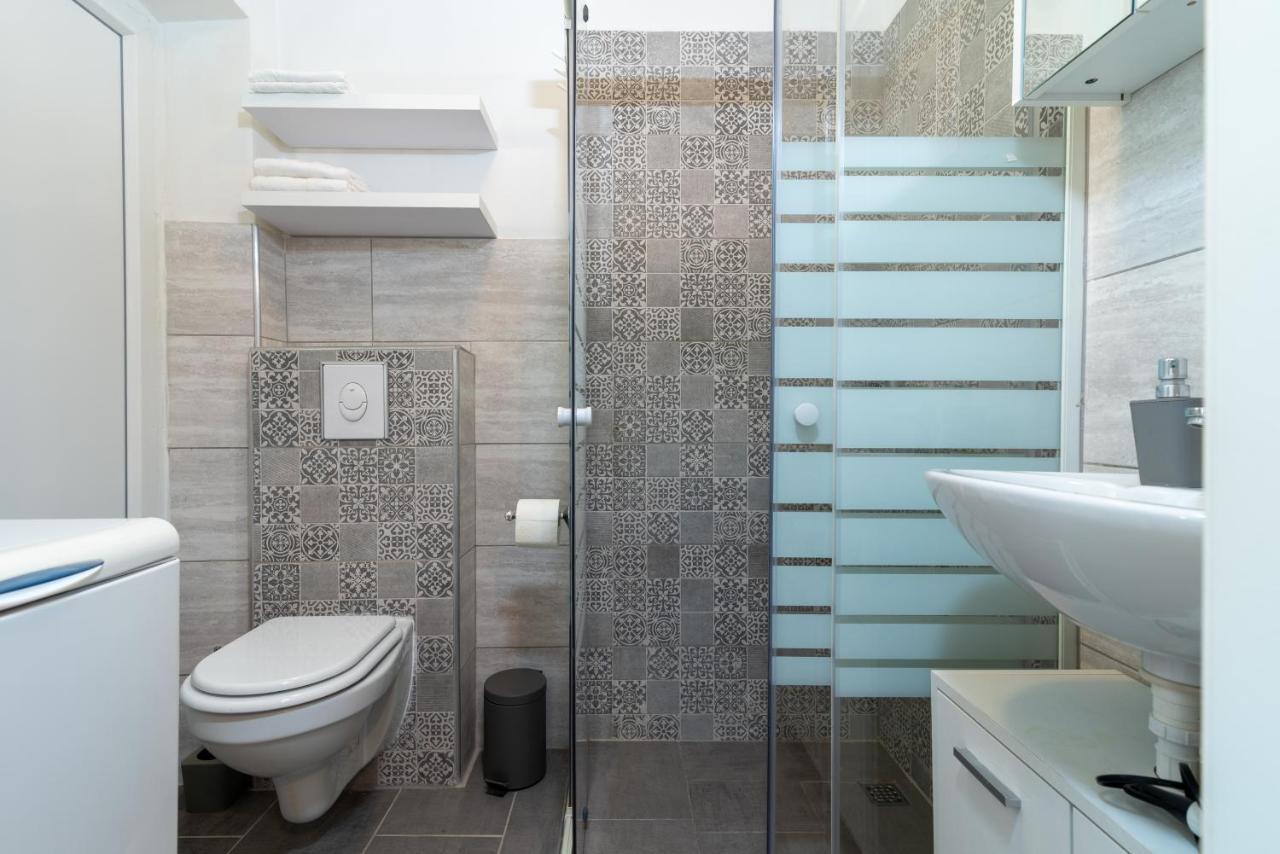 Studio Apartman Duje Трогир Екстериор снимка
